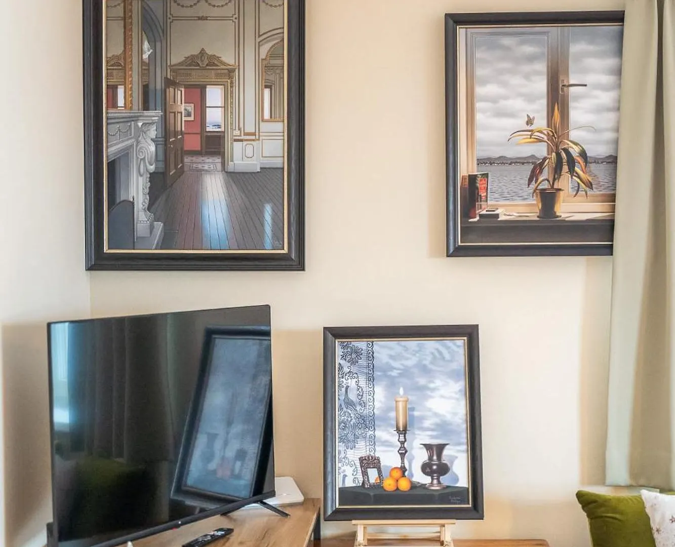 Family Apartment Deluxe Mutters Innsbruck 0*,  Österreich